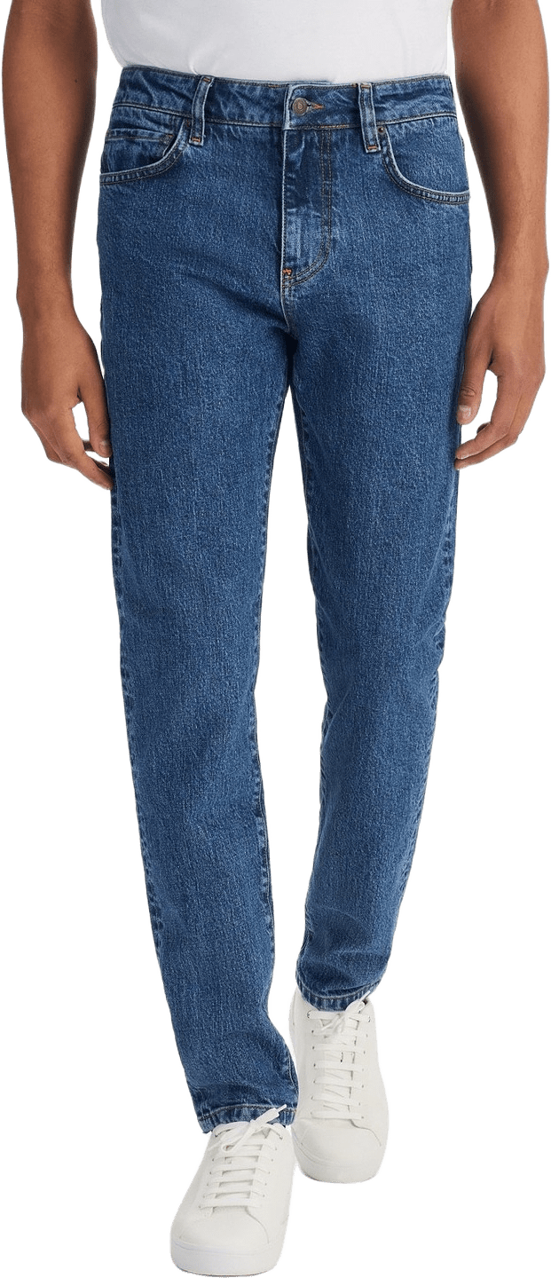 Jeans, från John Henric, i färgen mid blue.