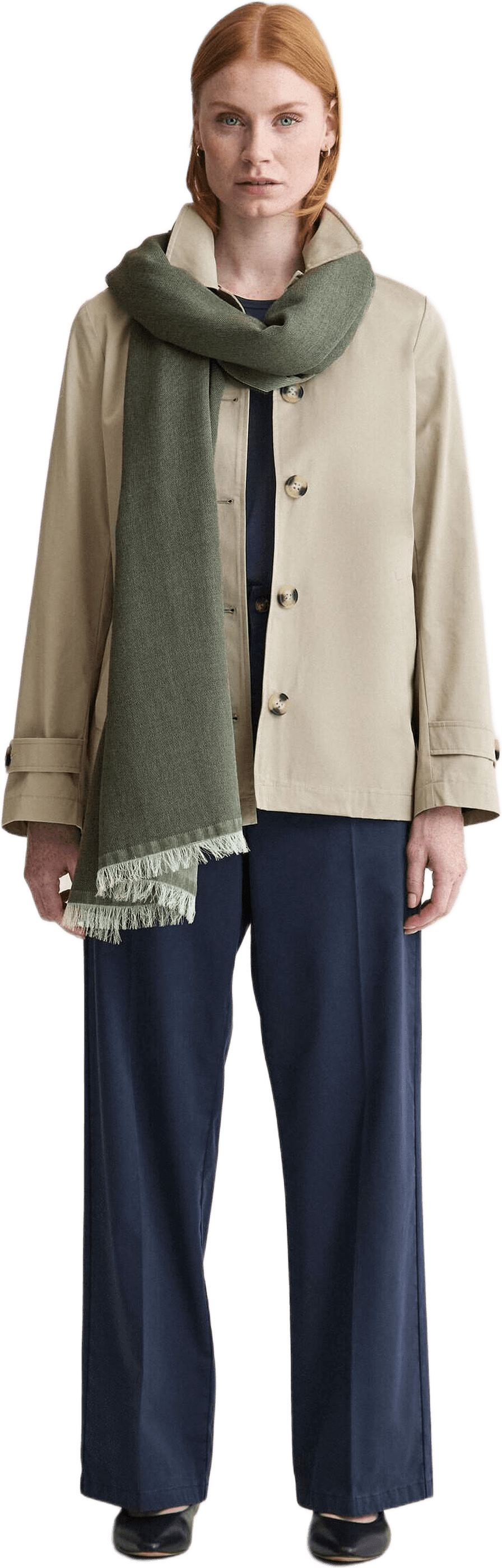 Gelso Scarf, från Newhouse, i färgen newhouse green.