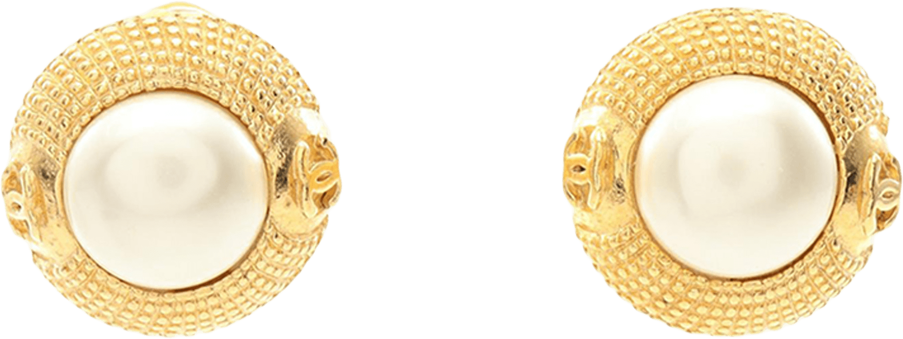 Chanel Cc Gold Plated Faux Pearl Clip On Earrings, från Luxclusif, i färgen guld.