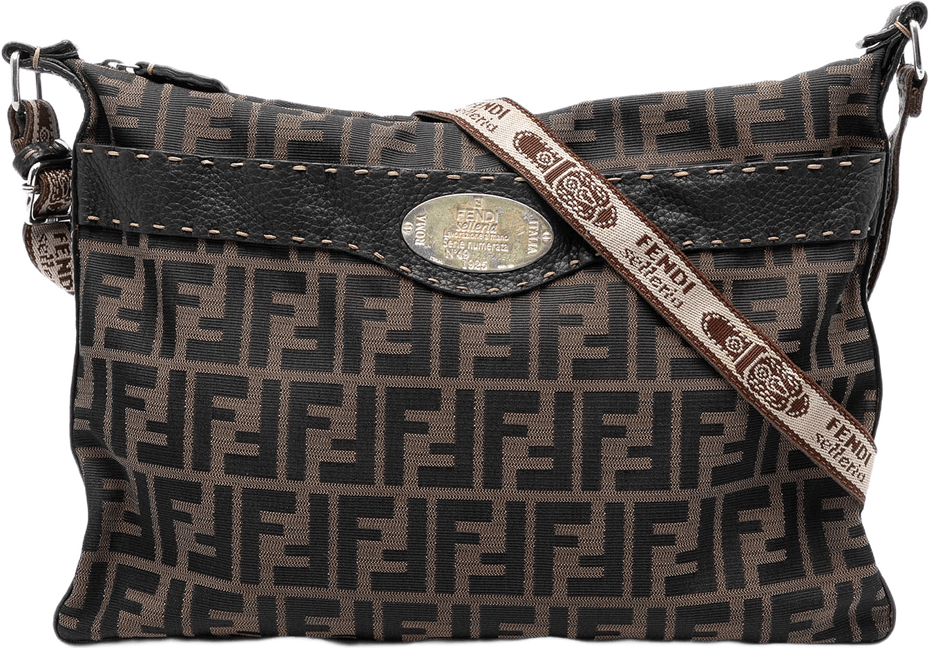Fendi Zucca Canvas Selleria Crossbody, från Luxclusif, i färgen brun.
