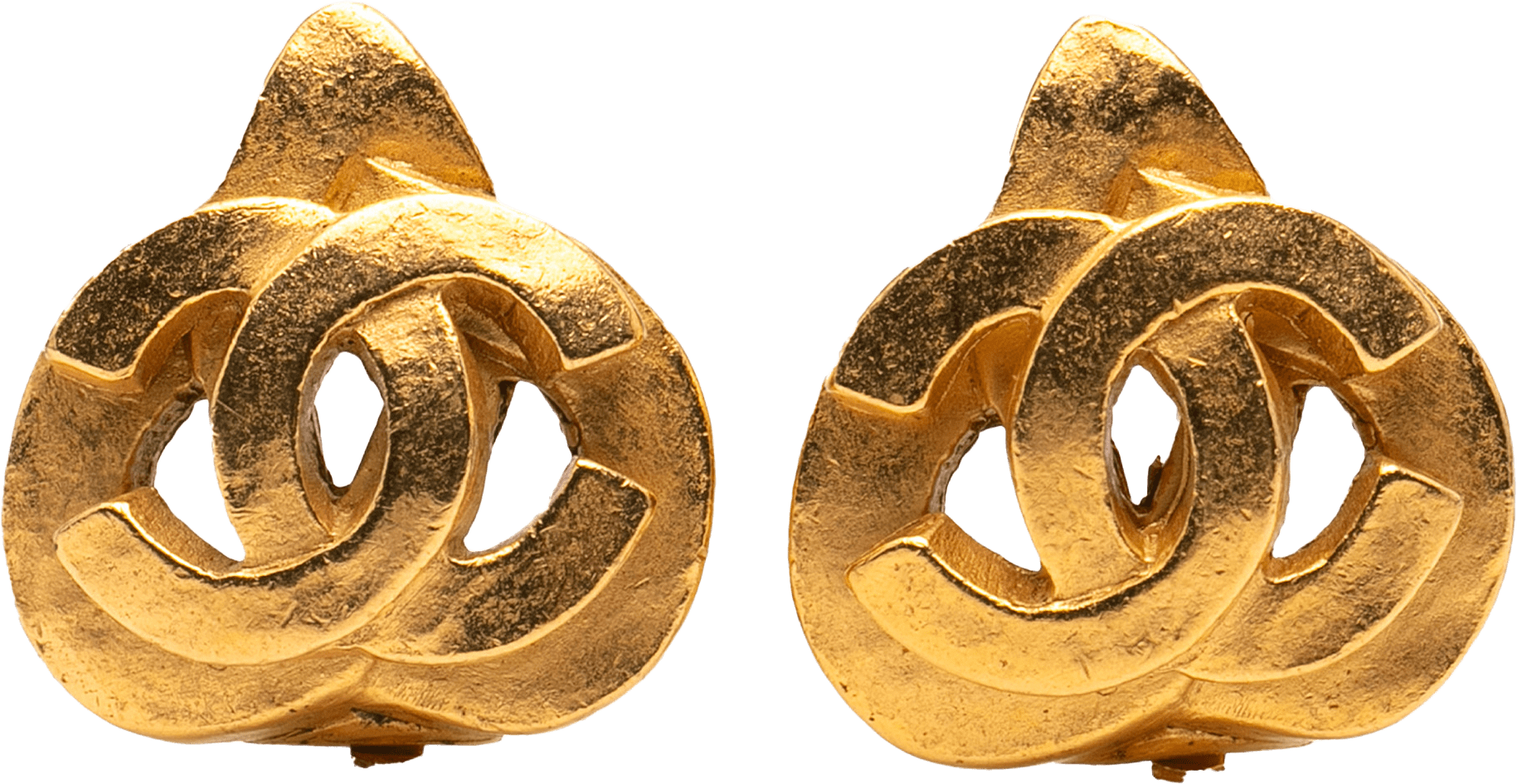 Chanel Gold Plated Cc Heart Clip On Earrings, från Luxclusif, i färgen gold.