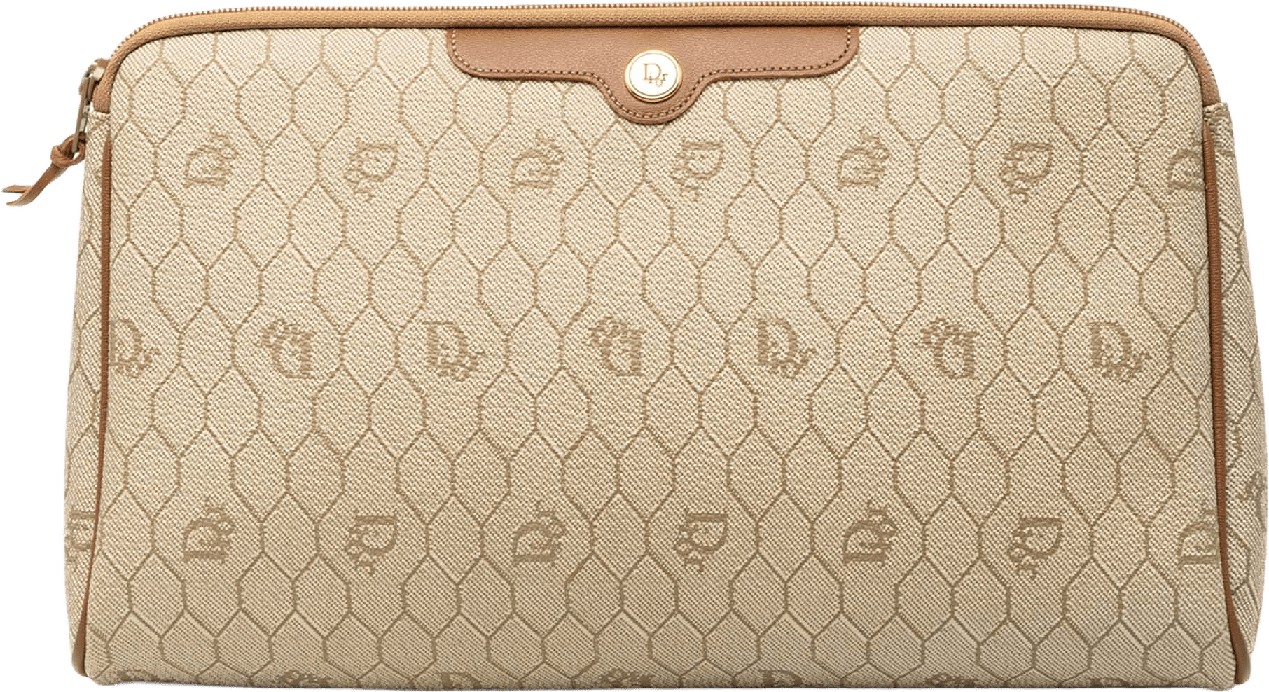 Dior Honeycomb Coated Canvas Clutch, från Luxclusif, i färgen beige.