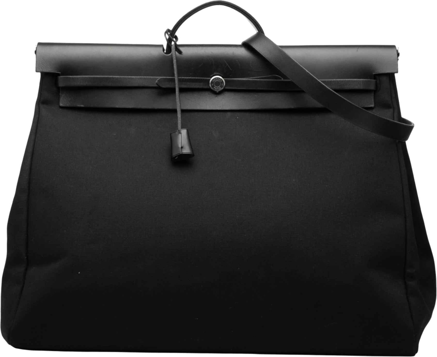 Hermès Toile Militaire Vache Hunter Herbag Zip Retourne Cabine 50, från Luxclusif, i färgen black.