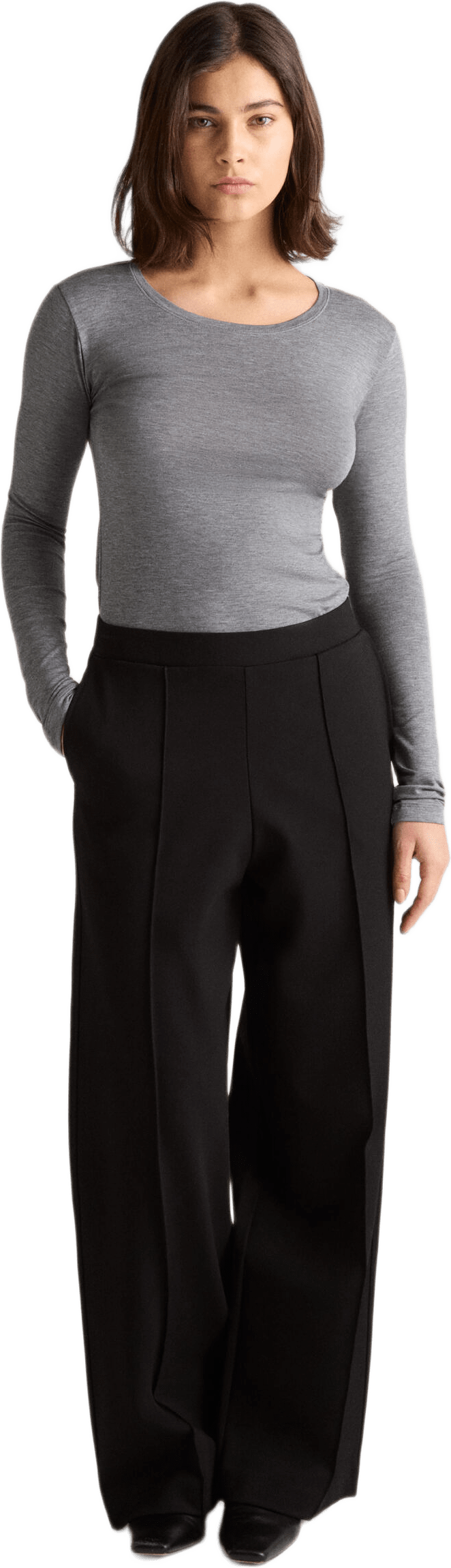 Louie Pants - Black, från Residus, i färgen black.