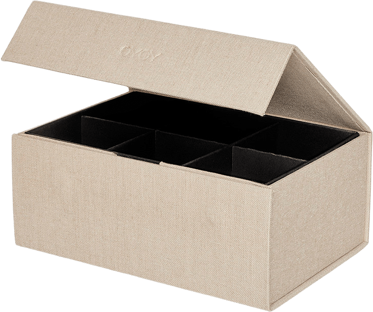 Hako Jewelry Storage Box, från OYOY Living, i färgen clay melange.