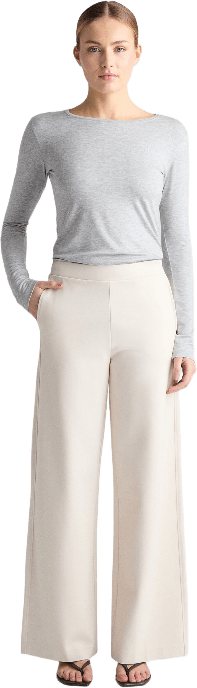 Leia Pants - Oyster, från Residus, i färgen beige.