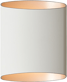 Vägglampa Sinne, från Belid, i färgen vitstruktur/mässing.