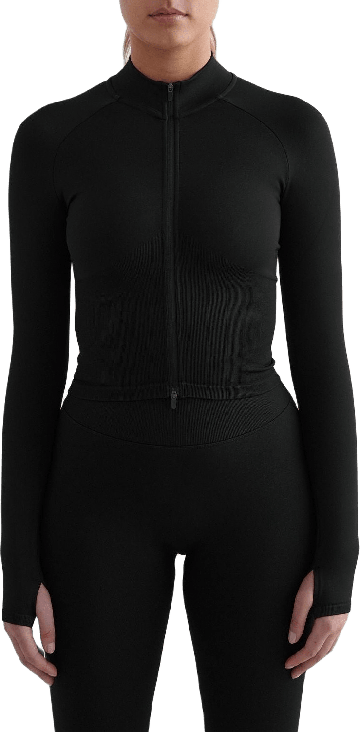Shape Seamless Zip Jacket, från aim'n, i färgen black.