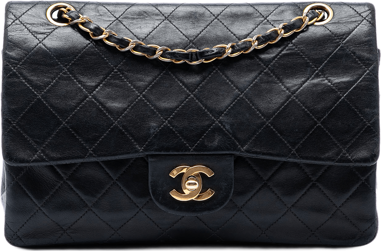 Chanel Medium Classic Lambskin Double Flap, från Luxclusif, i färgen svart.