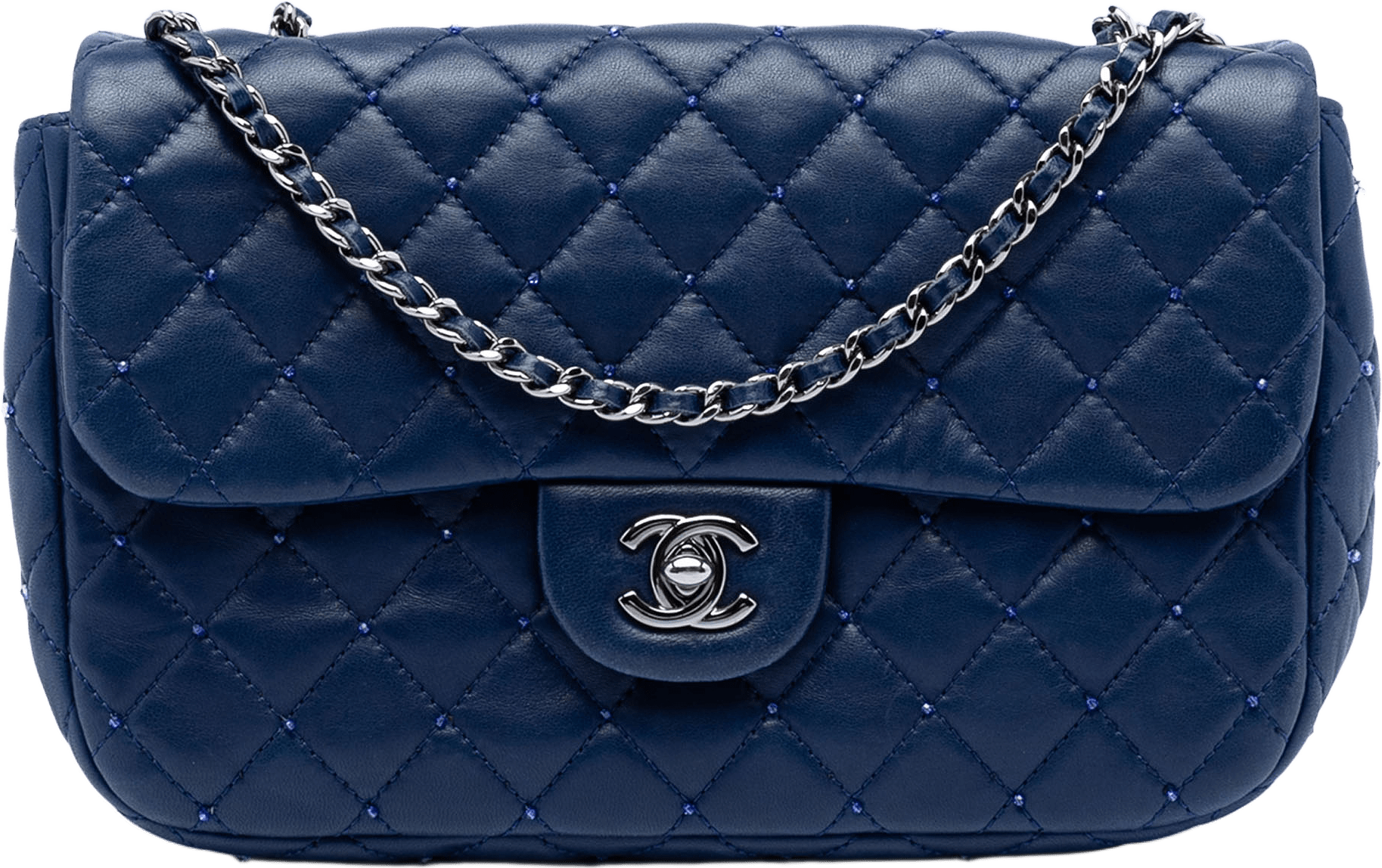Chanel Small Quilted Lambskin Beaded Single Flap, från Luxclusif, i färgen blue.