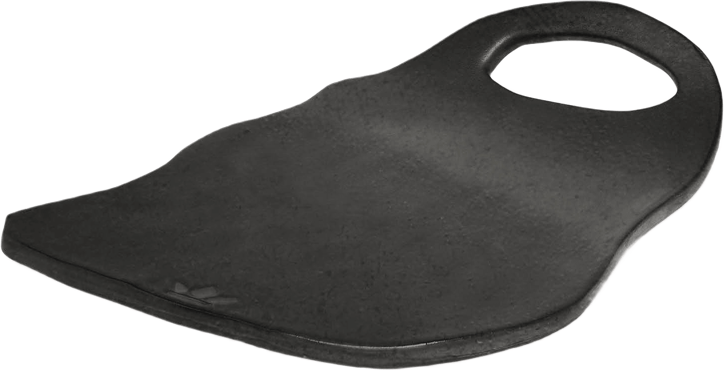 Ted Tallrik Svart 23x28cm, från Dutchdeluxes, i färgen black.