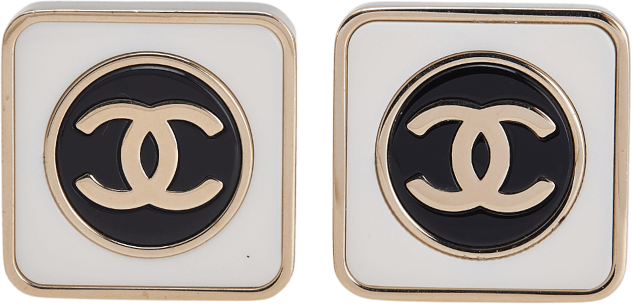 Chanel Silver Plated Enamel Cc Square Push Back Earrings, från Luxclusif, i färgen white.