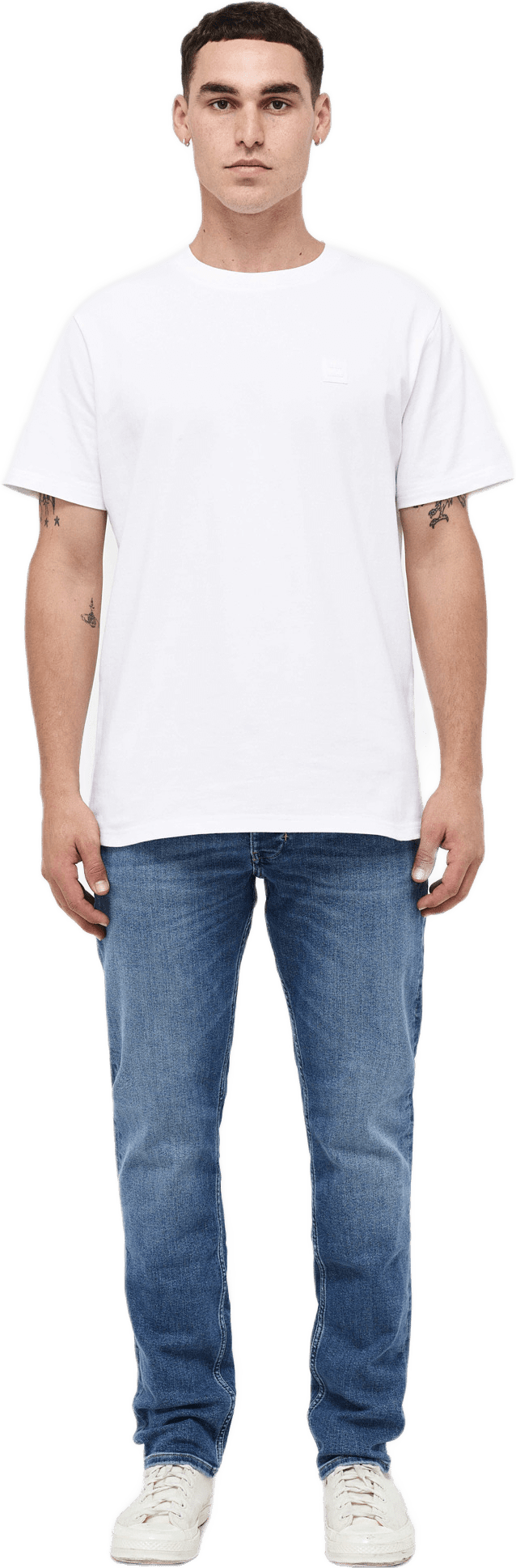 Lou Slim Destination Mid Blue, från Neuw, i färgen blue.