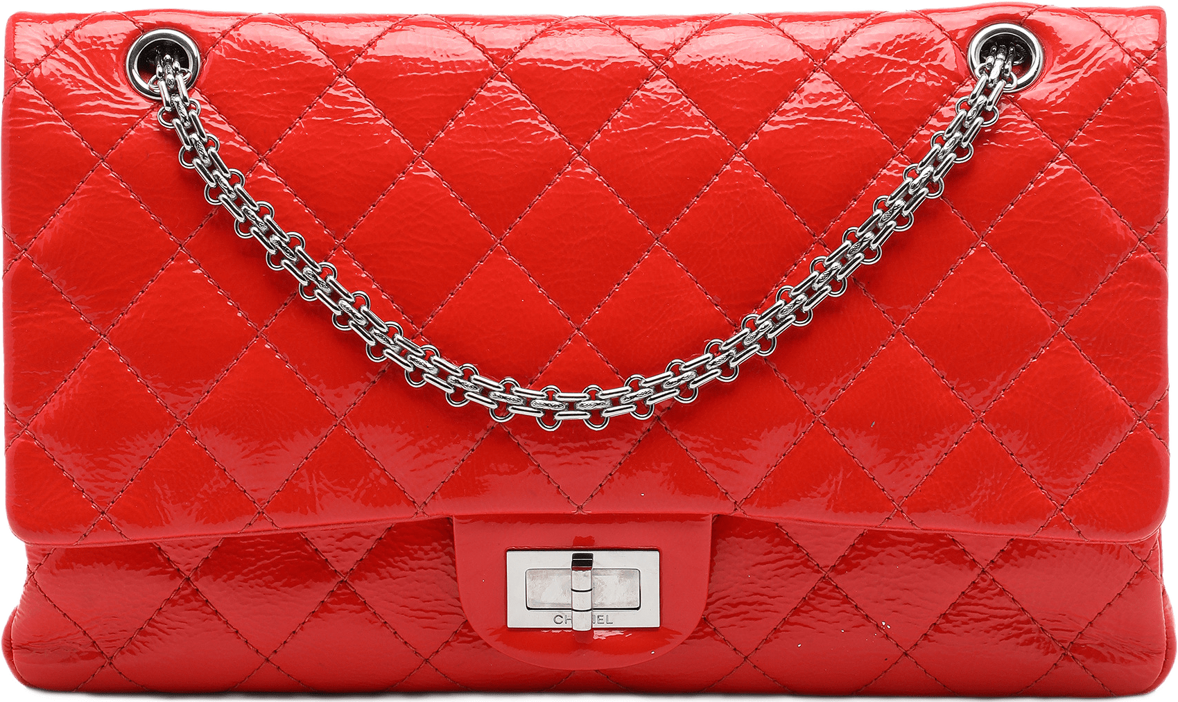 Chanel Quilted Crinkled Patent Reissue 2.55 Double Flap 227, från Luxclusif, i färgen röd.