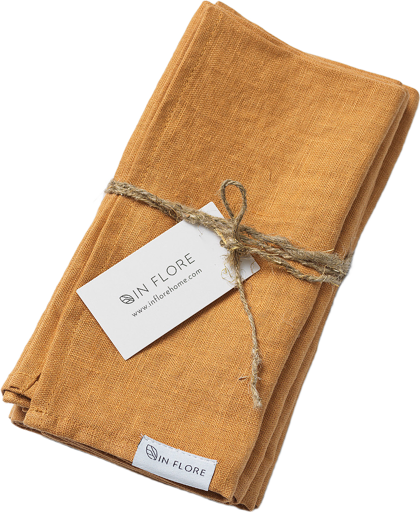 Stella Linneservett, från In Flore, i färgen orange.