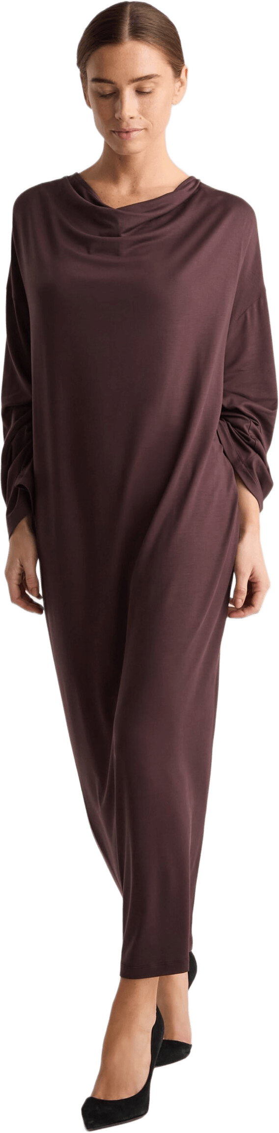 Gini Dress - Auburn, från Residus, i färgen brown.