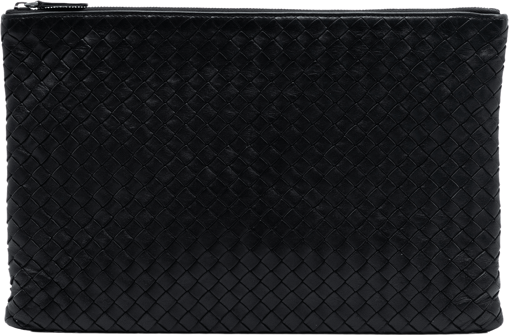 Bottega Veneta Nappa Intrecciato Clutch, från Luxclusif, i färgen black.