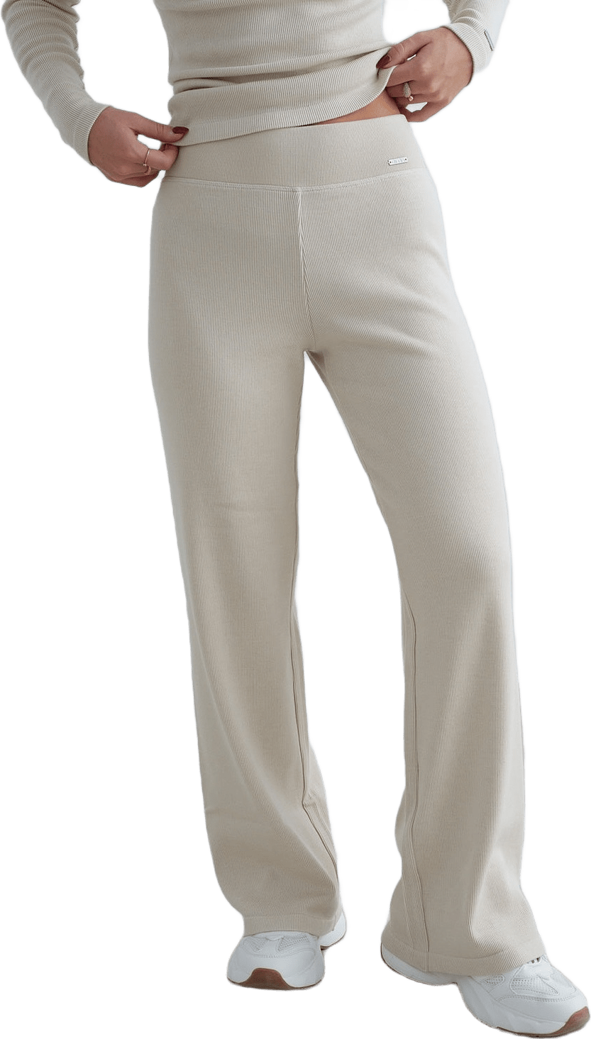 Café Au Lait Ribbed Wool Petite Wide Pants, från aim'n, i färgen café au lait.