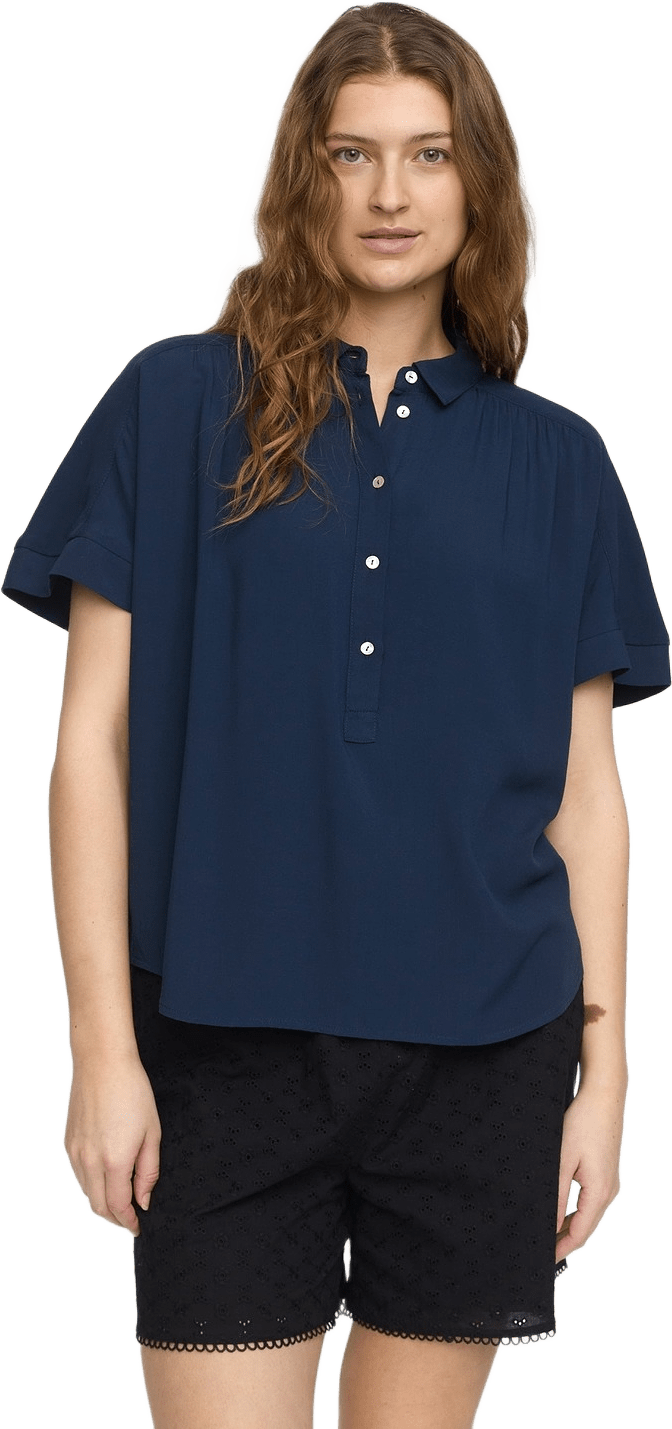 Sralberta Blouse - Total Eclipse, från Soft Rebels, i färgen total eclipse.