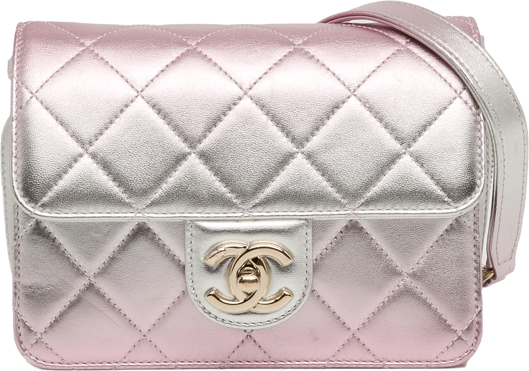 Chanel Mini Metallic Lambskin Like A Wallet Flap Bag, från Luxclusif, i färgen pink.