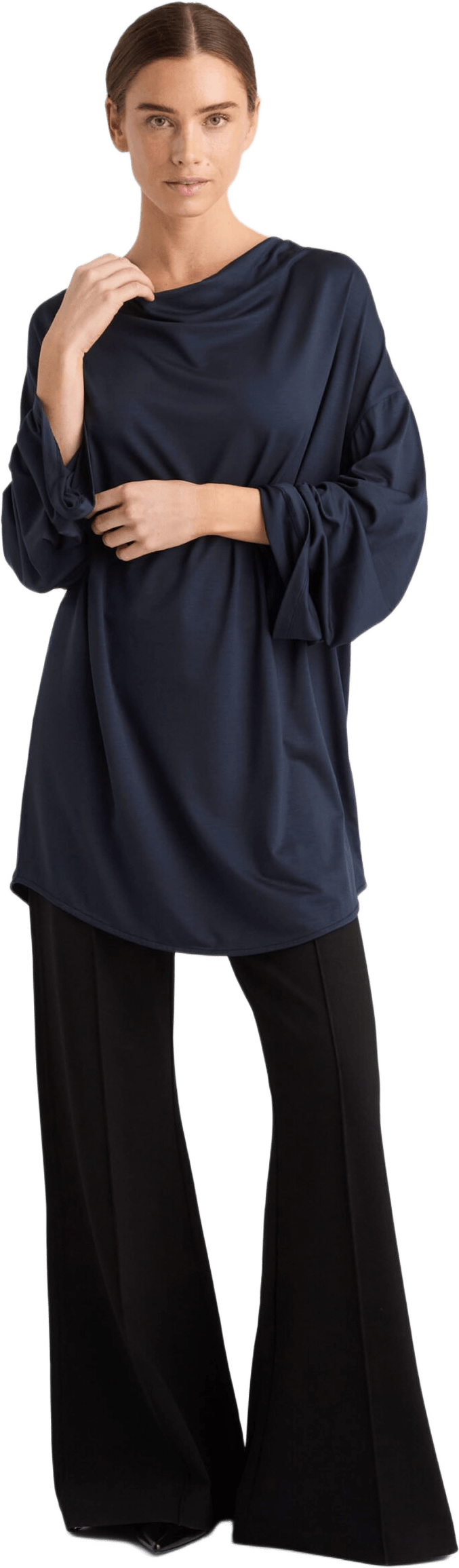 Gennova Top - Midnight, från Residus, i färgen blue.