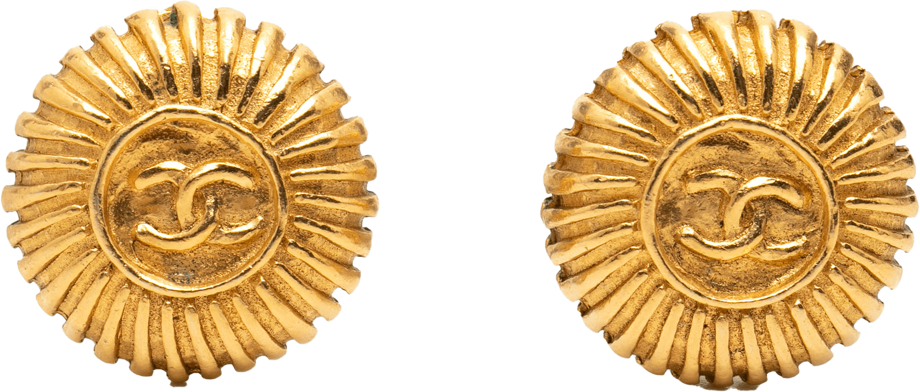Chanel Gold Plated Cc Sunburst Clip On Earrings, från Luxclusif, i färgen gold.