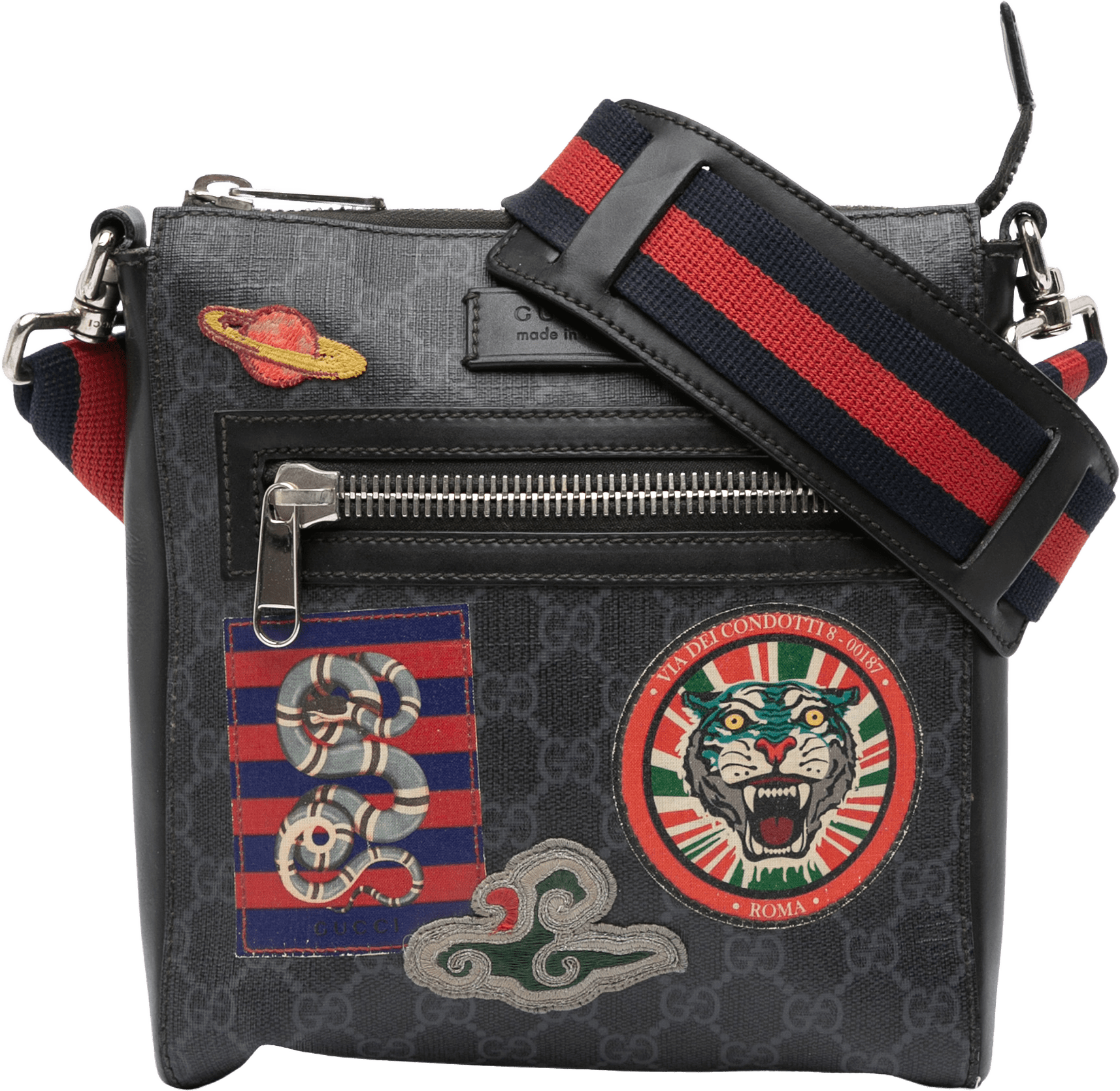 Gucci Gg Supreme Night Courrier Messenger Bag, från Luxclusif, i färgen black.