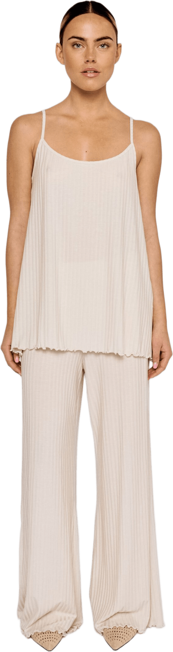 Cicore Camisole - Oyster, från Residus, i färgen beige.