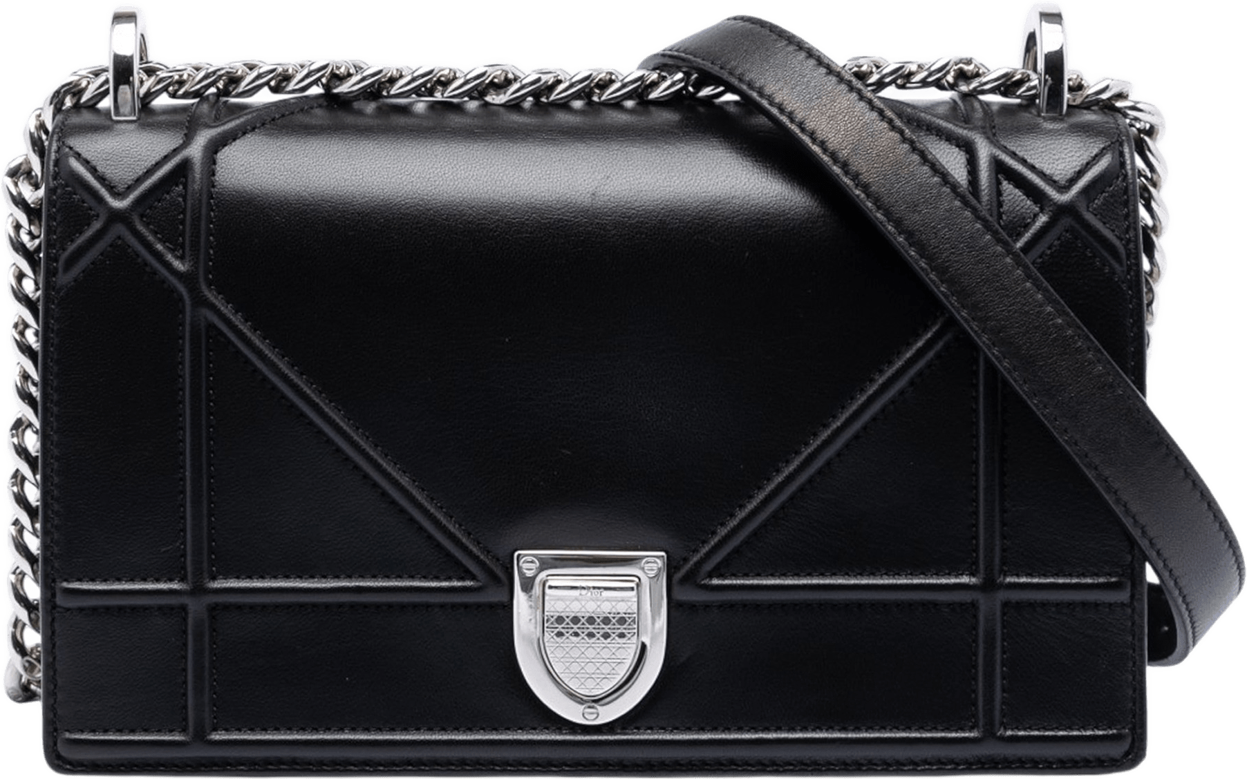 Dior Small Lambskin Diorama Flap, från Luxclusif, i färgen black.