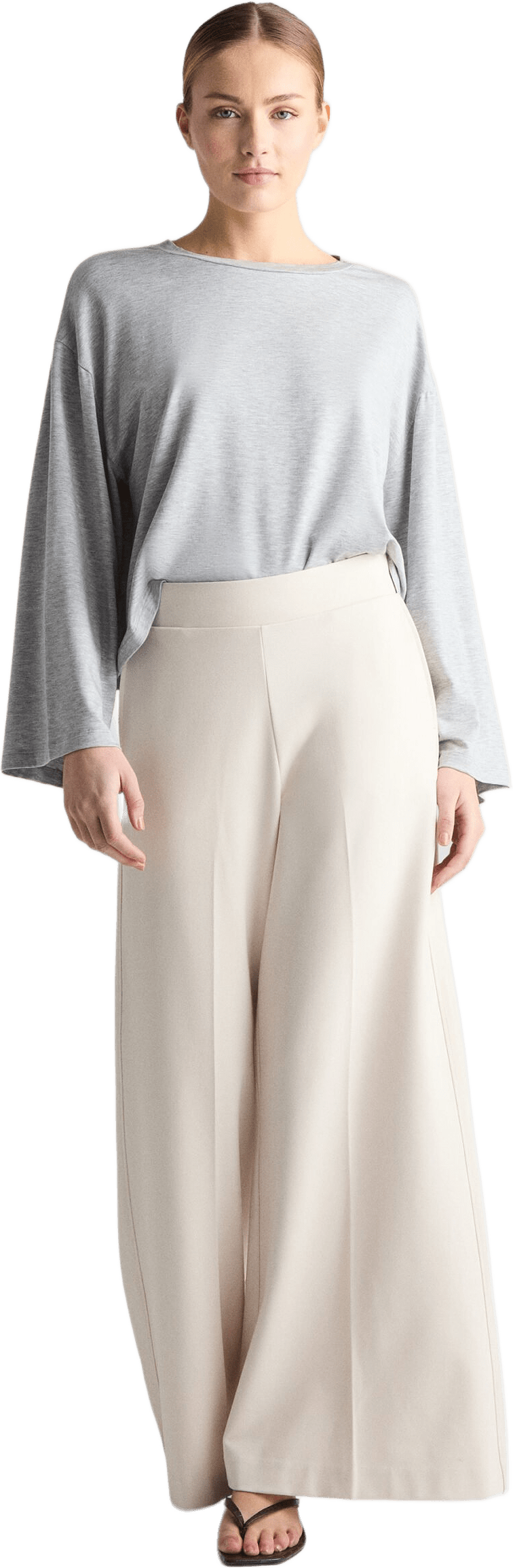 Luna Pants, från Residus, i färgen beige.