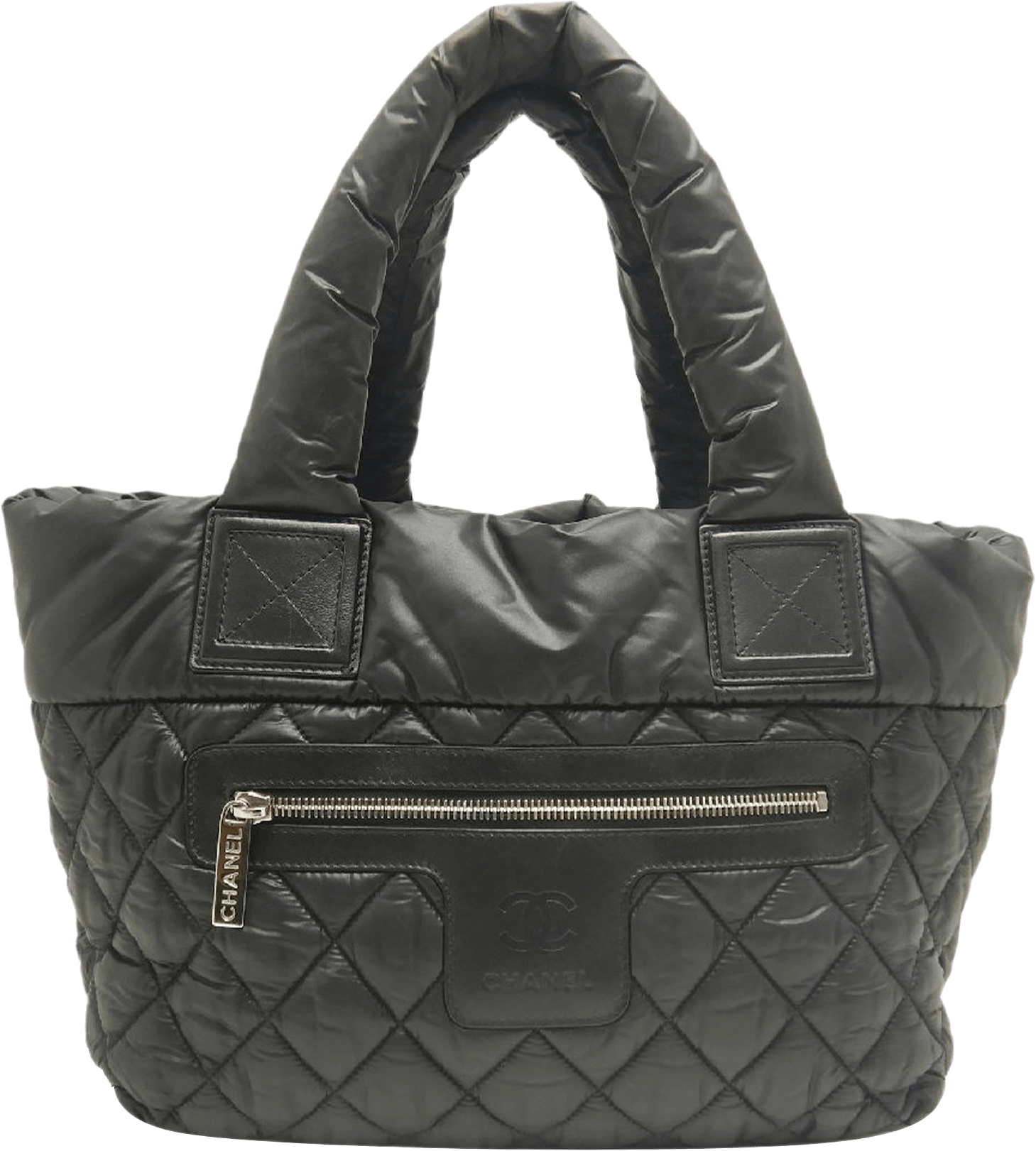 Chanel Small Quilted Nylon Coco Cocoon Tote, från Luxclusif, i färgen svart.