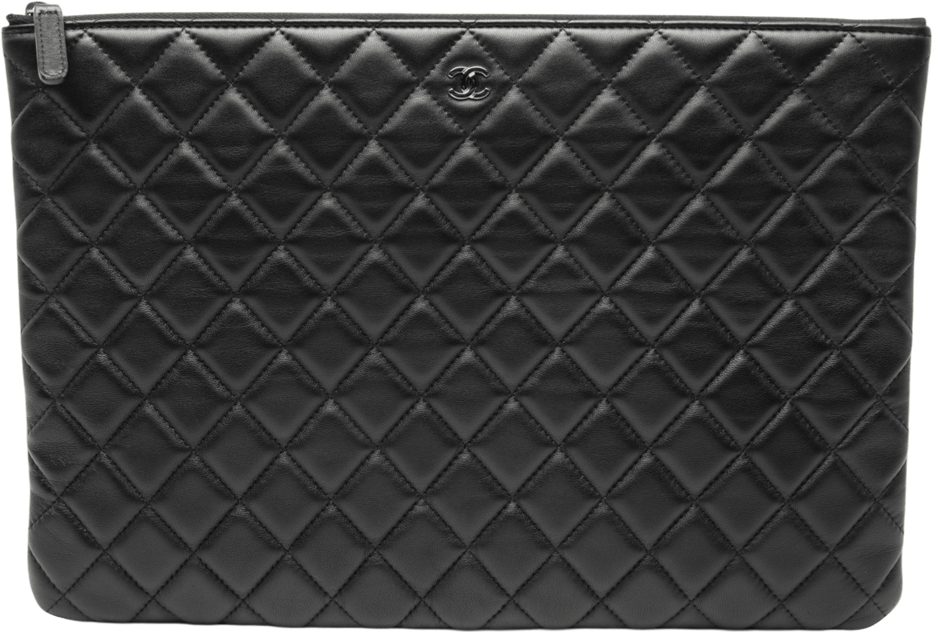 Chanel Large Quilted Lambskin Double Stitch O Case Clutch, från Luxclusif, i färgen black.
