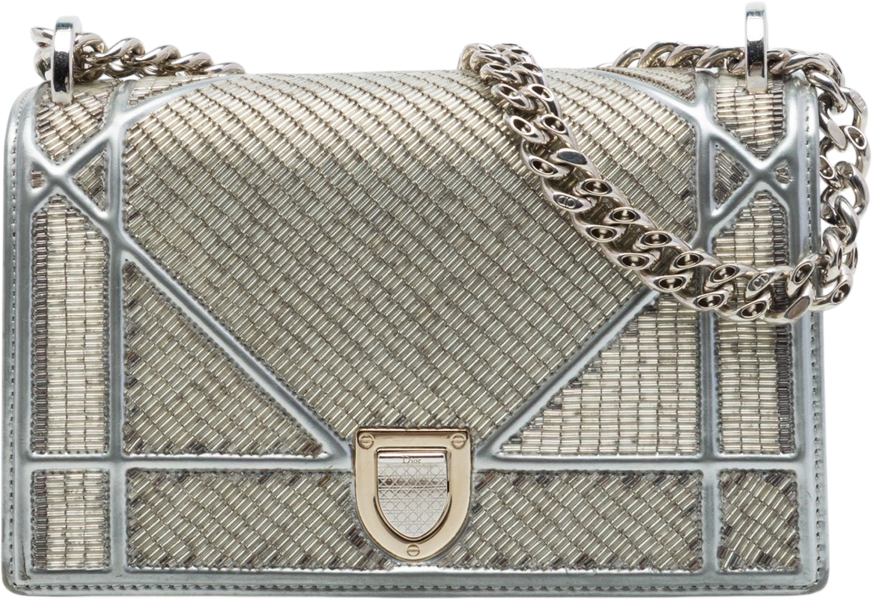 Dior Small Calfskin Diorama Crystal Embellished Flap, från Luxclusif, i färgen silver.