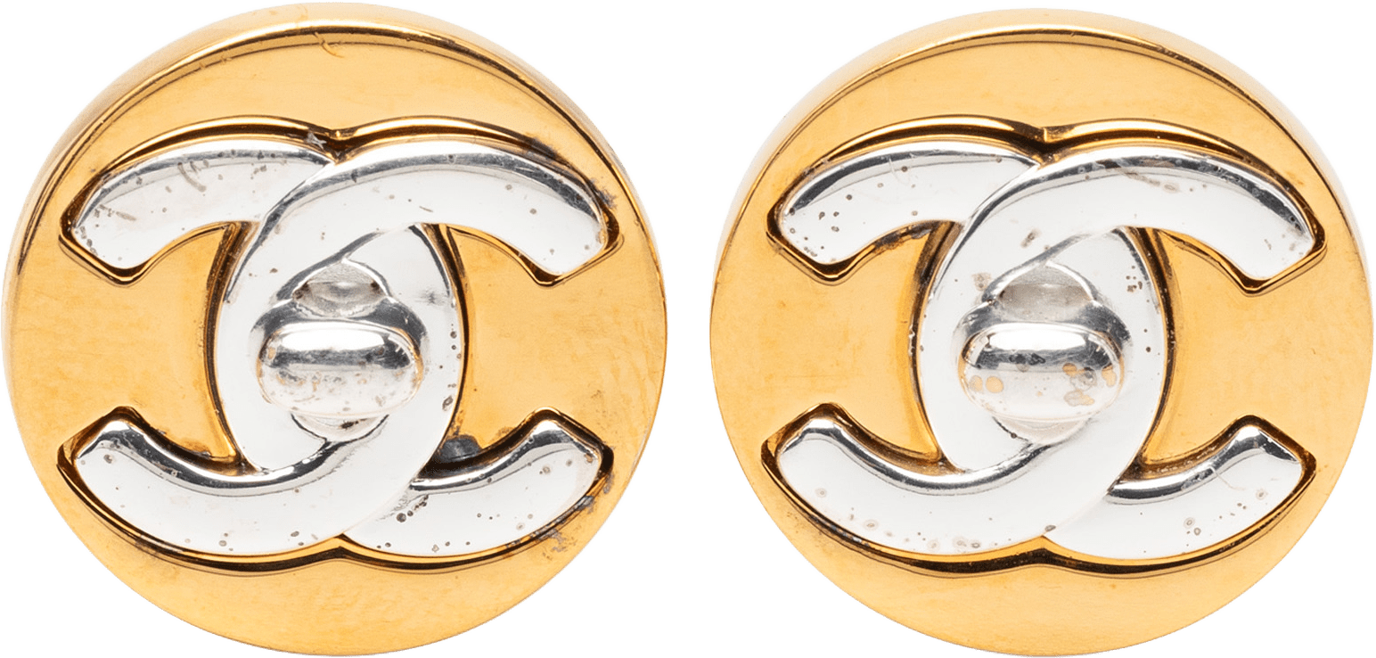 Chanel Cc Gold Plated Turn Lock Round Clip On Earrings, från Luxclusif, i färgen gold.