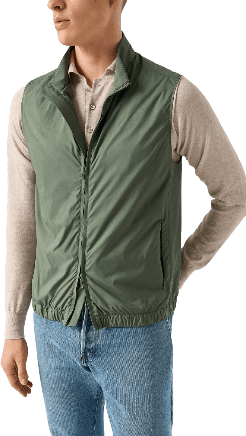 Väst, från Eton, i färgen dark green.