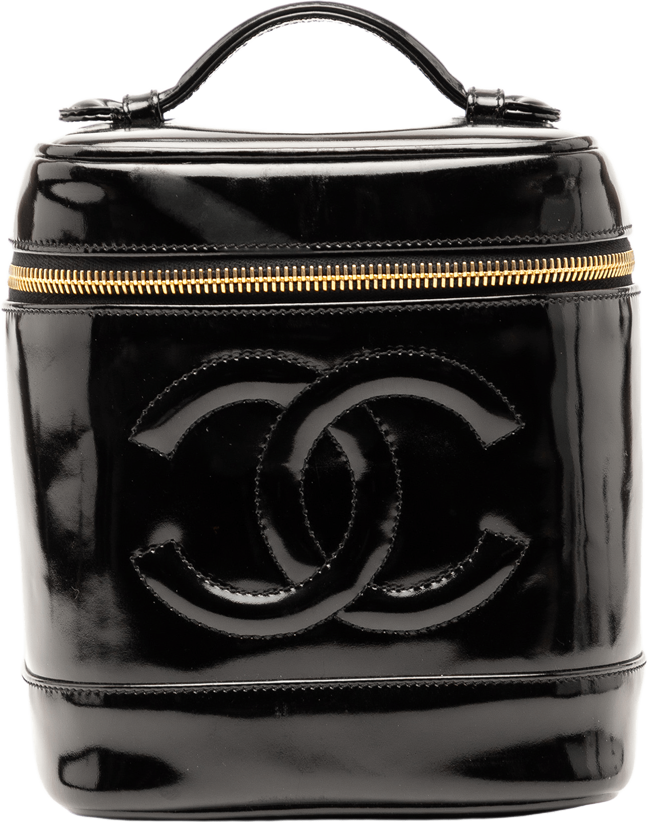 Chanel Cc Patent Vanity Bag, från Luxclusif, i färgen black.