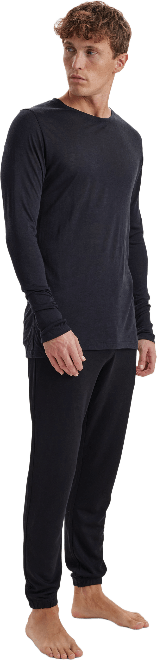 Ekologisk Ull, Langermet T-shirt, Navy, från JBS of Denmark, i färgen black.