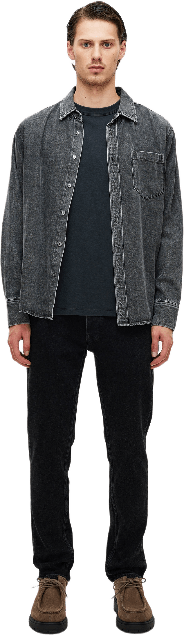 Lou Straight Dune Faded Black, från Neuw, i färgen black.