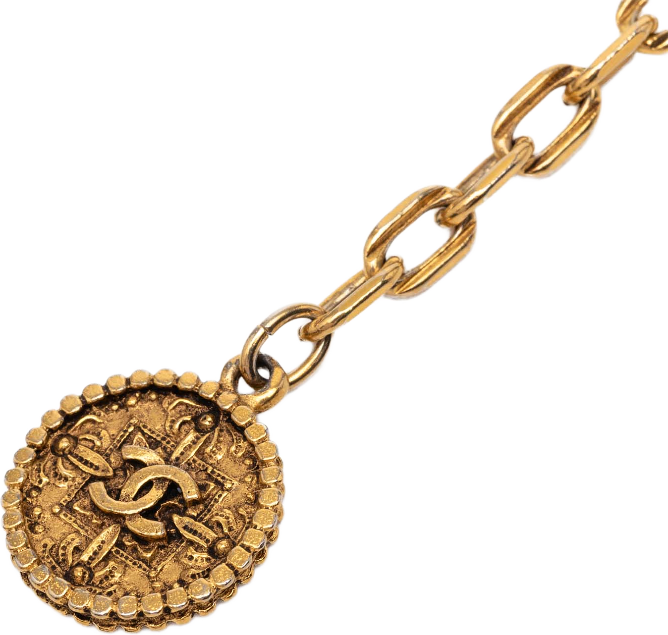 Chanel Cc Gold Plated Medallion Chain Belt, från Luxclusif, i färgen gold.