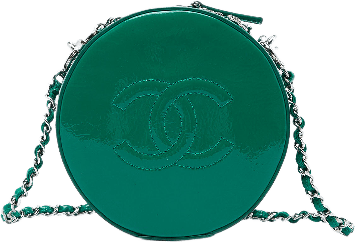 Chanel Cc Patent Round As Earth Bag, från Luxclusif, i färgen grön.