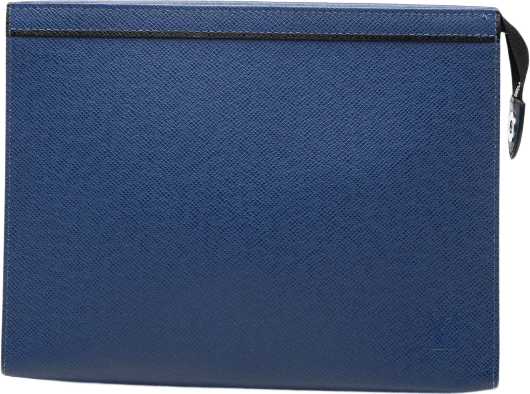 Louis Vuitton Taiga Pochette Voyage Mm, från Luxclusif, i färgen blå.