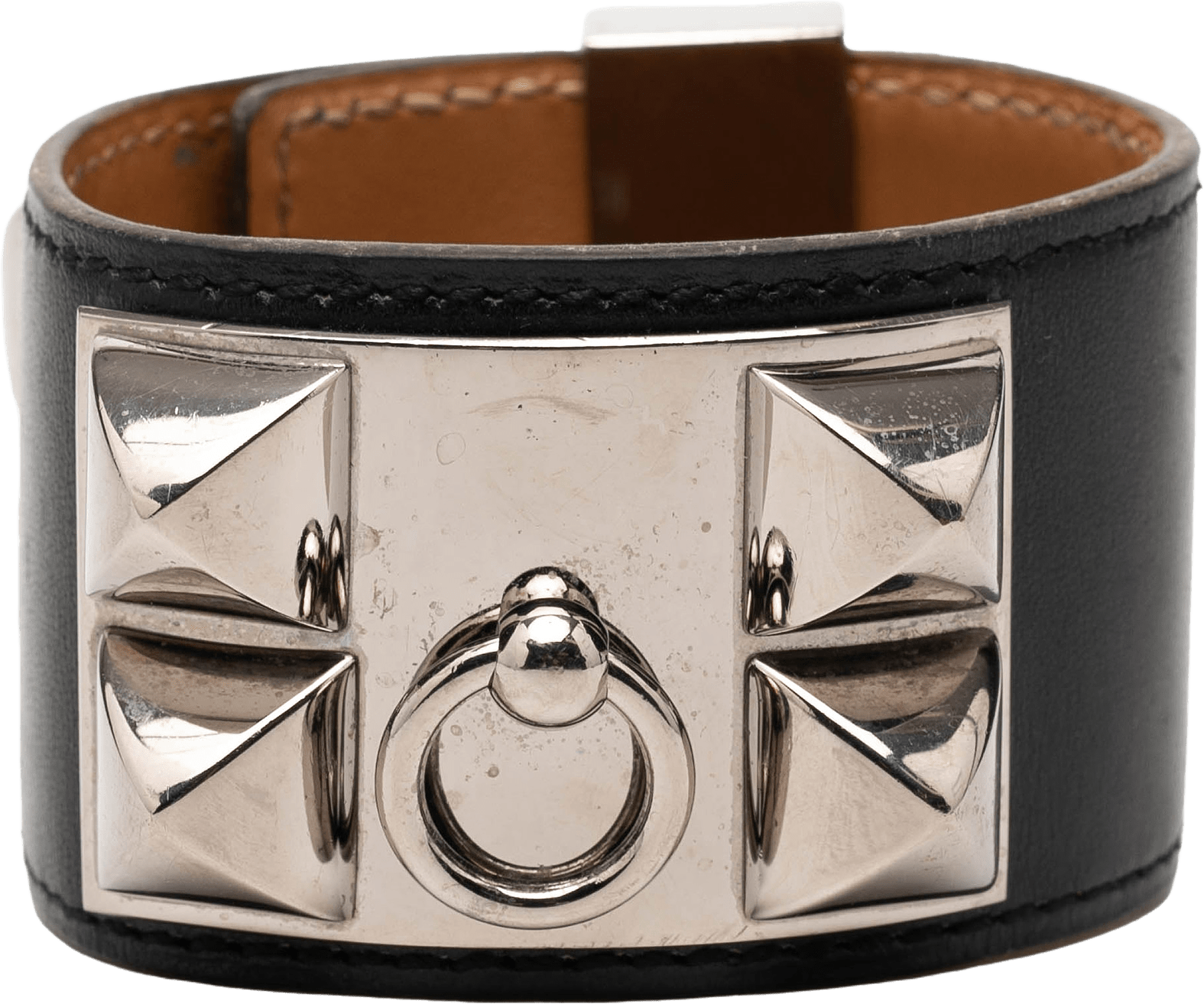 Hermès Swift Leather And Palladium Plated Collier De Chien Bracelet, från Luxclusif, i färgen black.