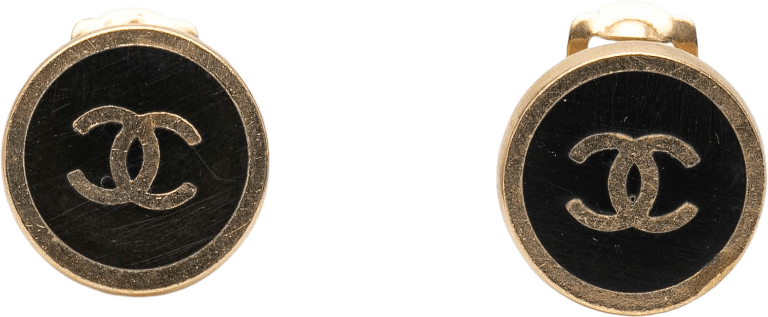 Chanel Gold Plated And Enamel Cc Round Button Clip On Earrings, från Luxclusif, i färgen black.