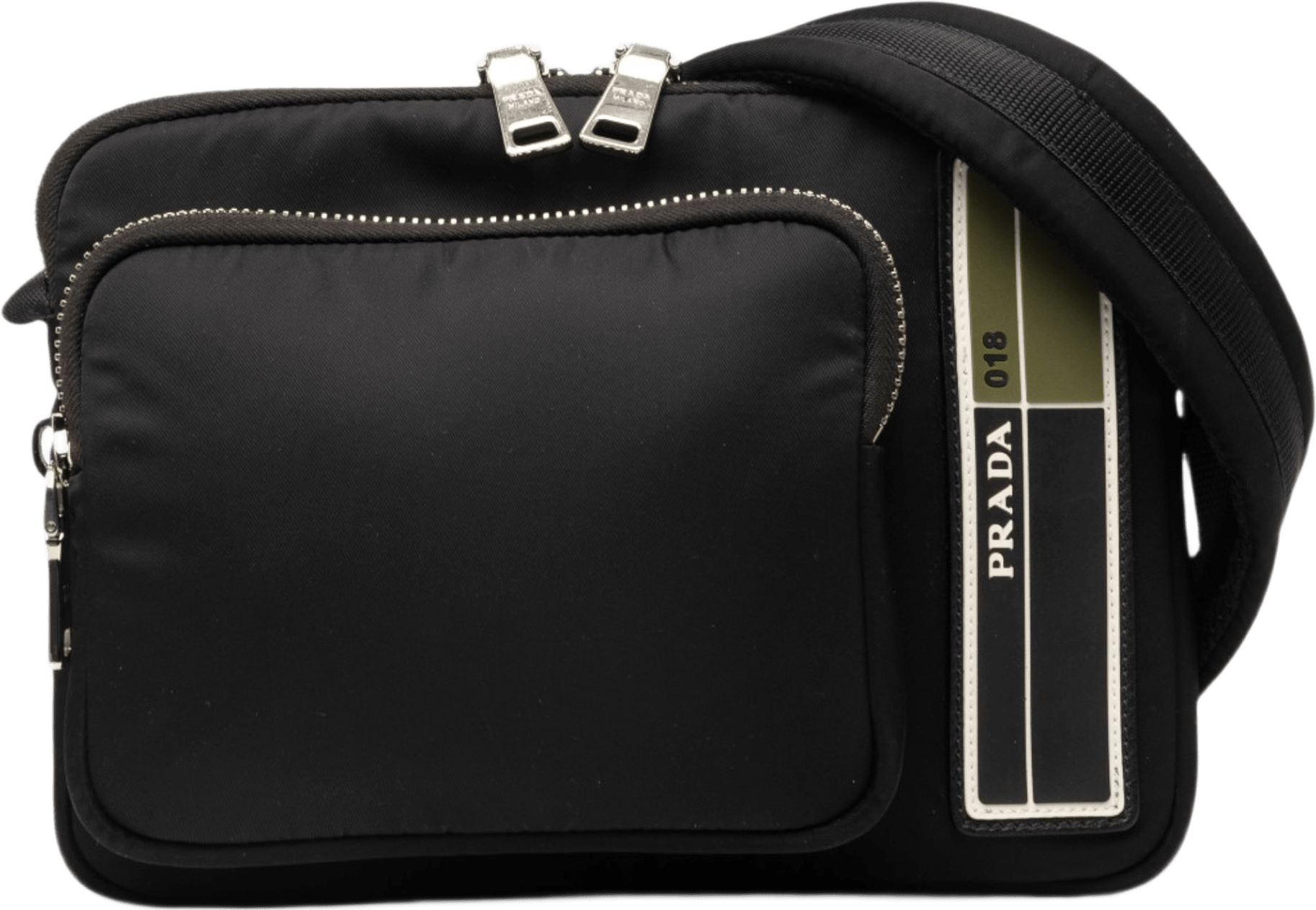 Prada Tessuto Front Pocket Logo Crossbody, från Luxclusif, i färgen black.