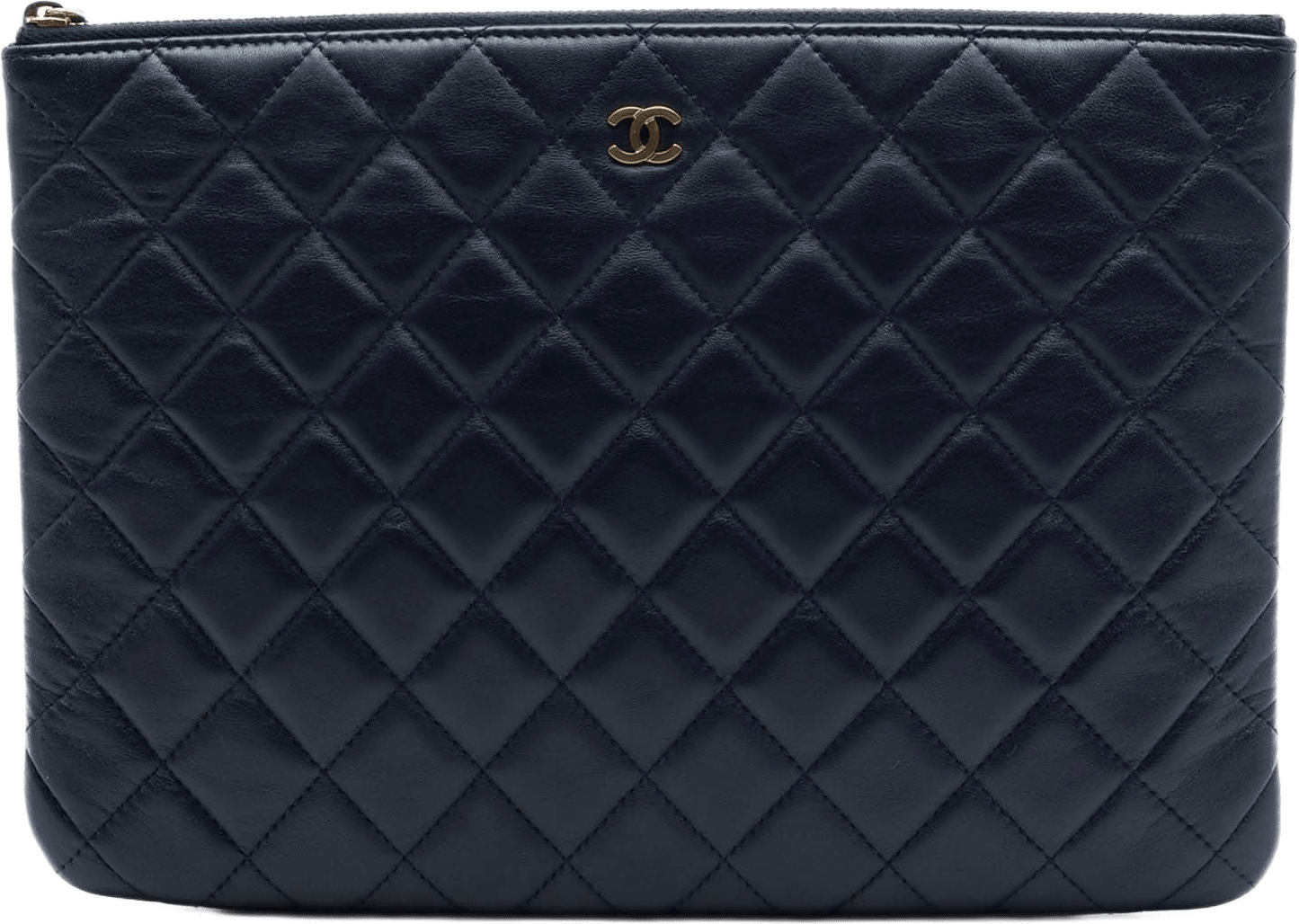 Chanel Medium Quilted Lambskin O Case Clutch, från Luxclusif, i färgen blå.
