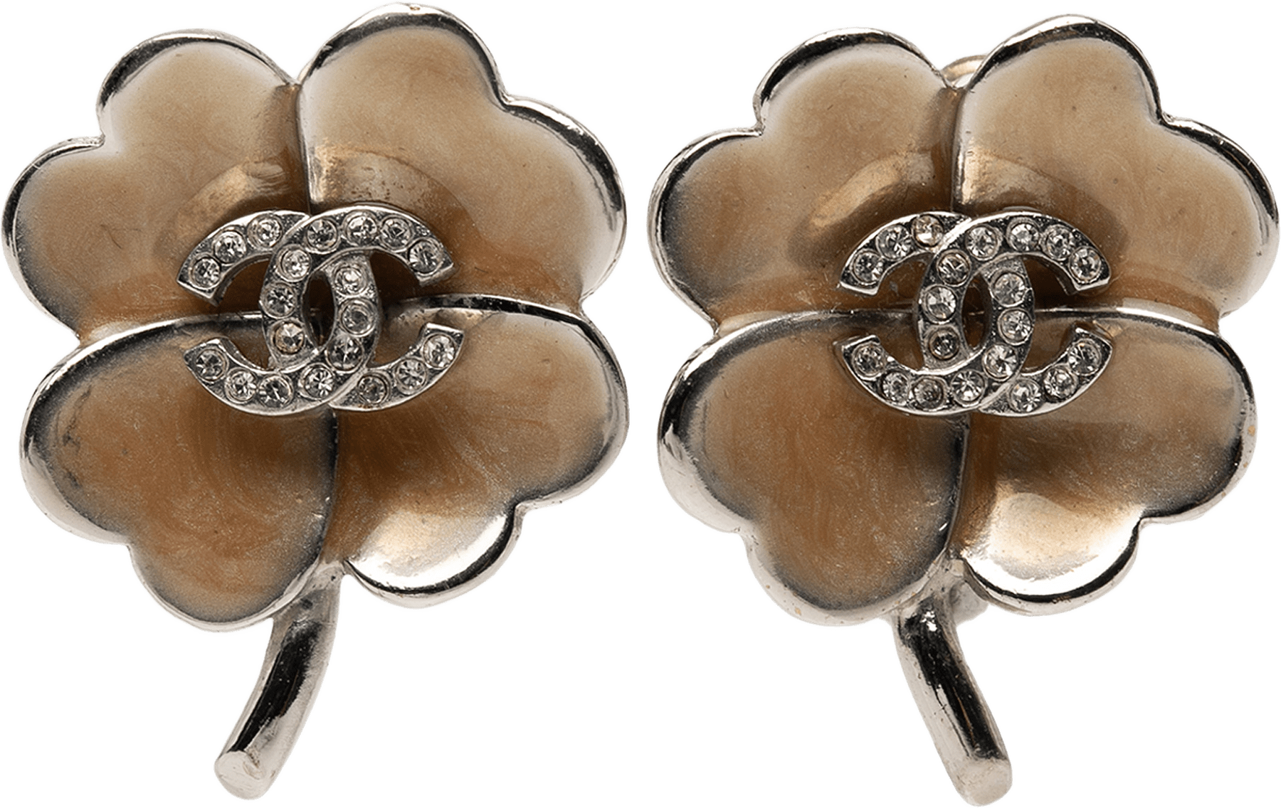 Chanel Cc Brass Enamel And Strass Clover Clip On Earrings, från Luxclusif, i färgen silver.
