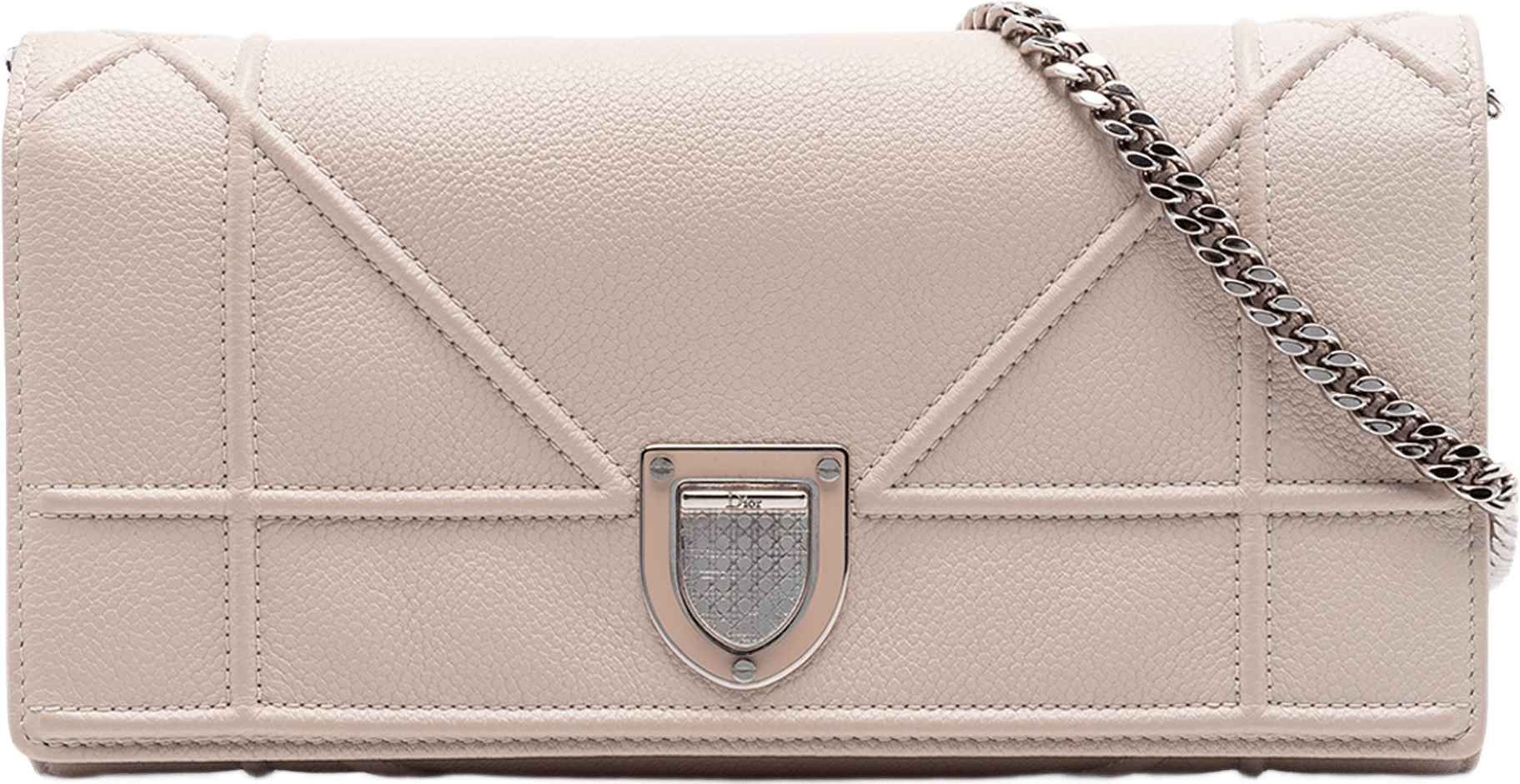 Dior Grained Calfskin Diorama Croisiere Wallet On Chain, från Luxclusif, i färgen light pink.
