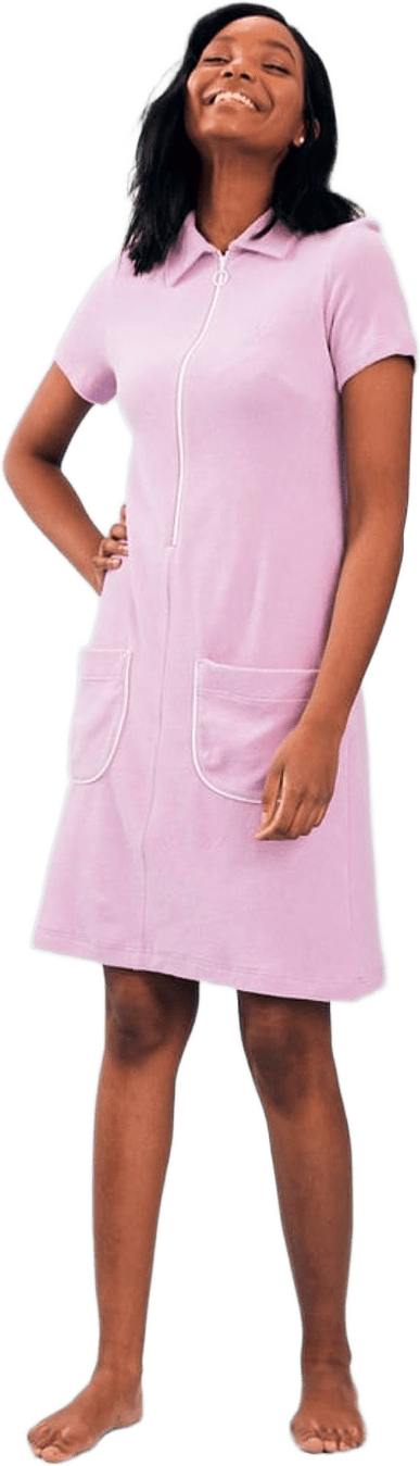 Lovisa Dress, från Jumperfabriken, i färgen purple.
