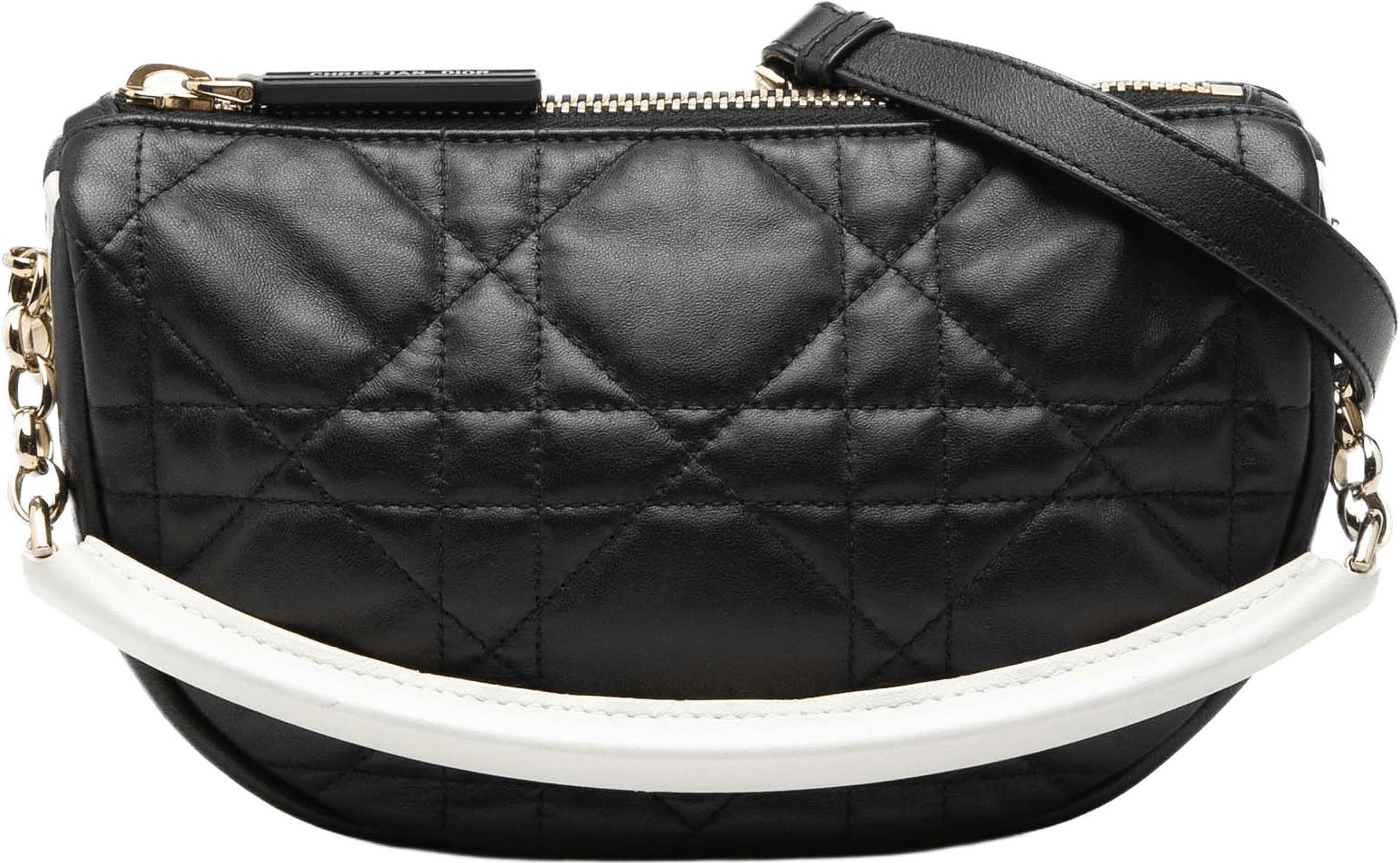 Dior Small Lambskin Cannage Dior Vibe Hobo, från Luxclusif, i färgen black.
