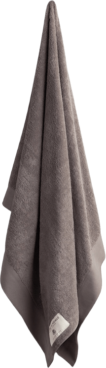 Handduk Spirit 70x140 cm, från Spirit of the Nomad, i färgen ash brown.